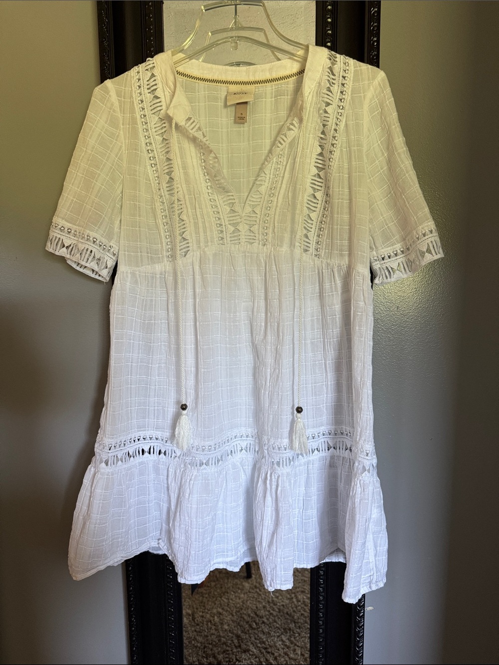 Knox Rose White Gauze Boho Top with Embroidered Trim
